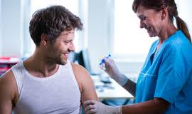 Дифтерія небезпечніша за кір: чому необхідно вакцинуватися від дифтерії та правця